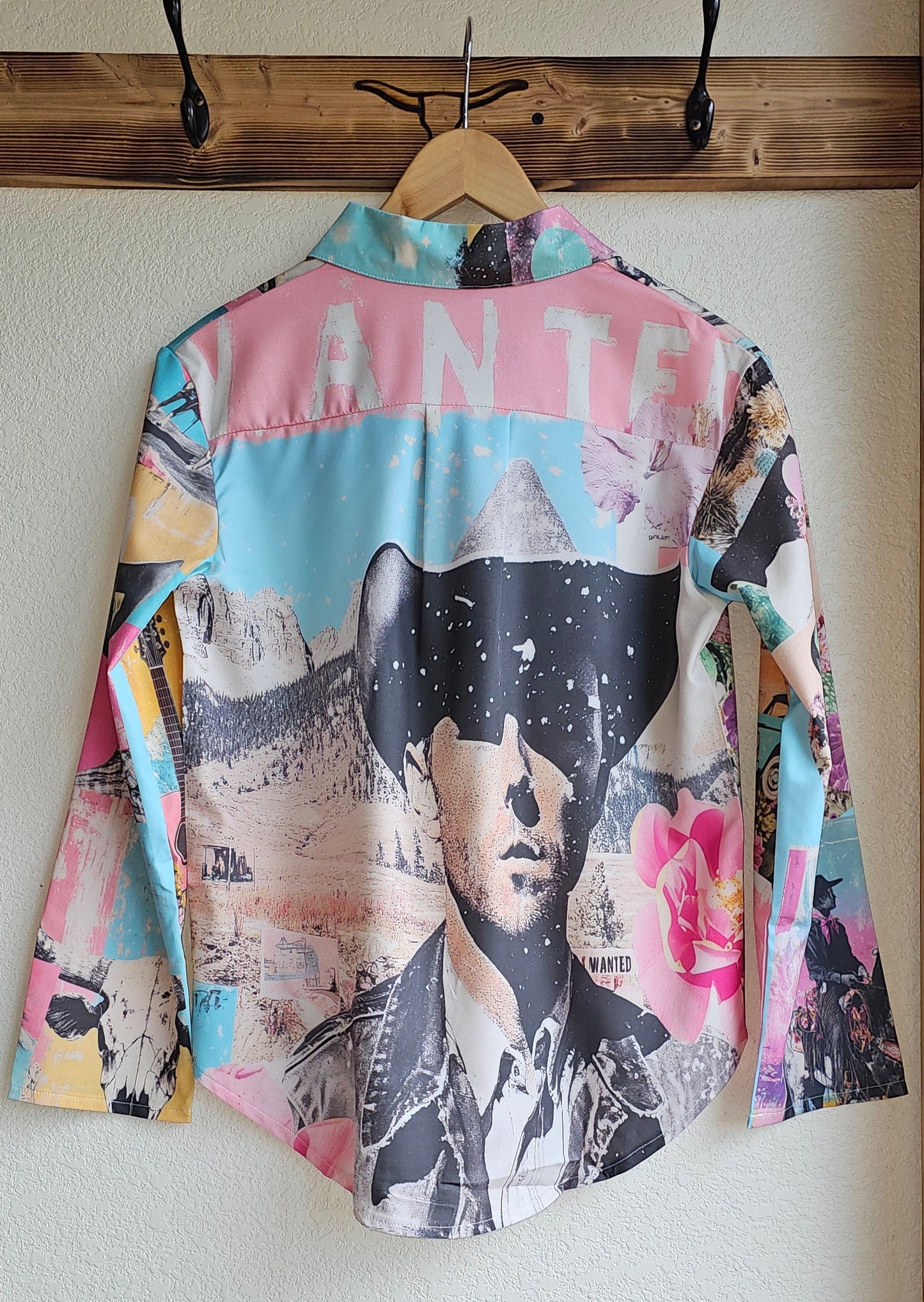 Baha Ranch Wanted Retro Pop Western Vintage Button Up Shirt